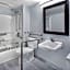 Days Inn & Suites by Wyndham Williamsburg Colonial