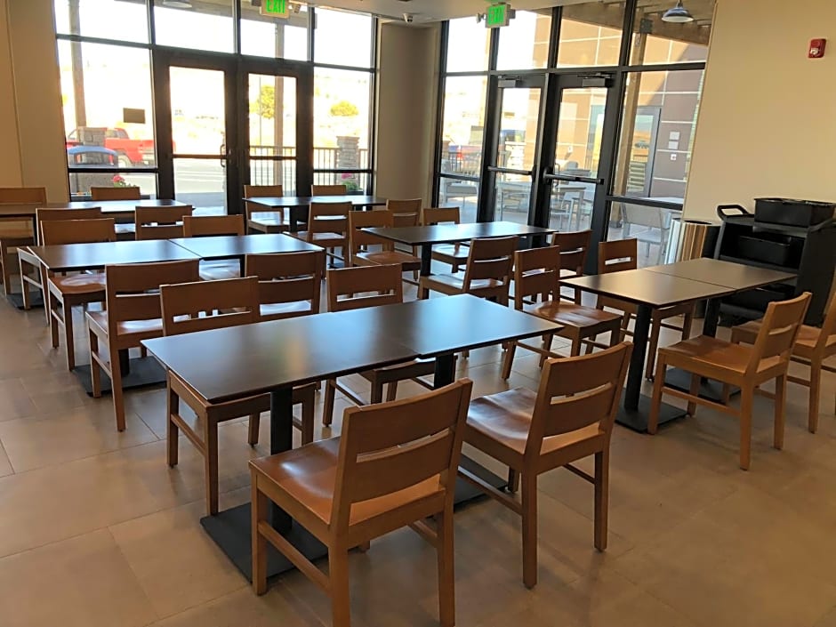 Country Inn & Suites by Radisson, Page, AZ