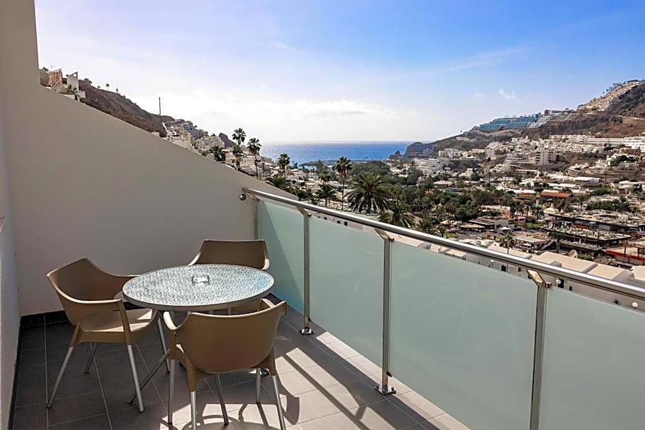 Servatur Castillo de Sol