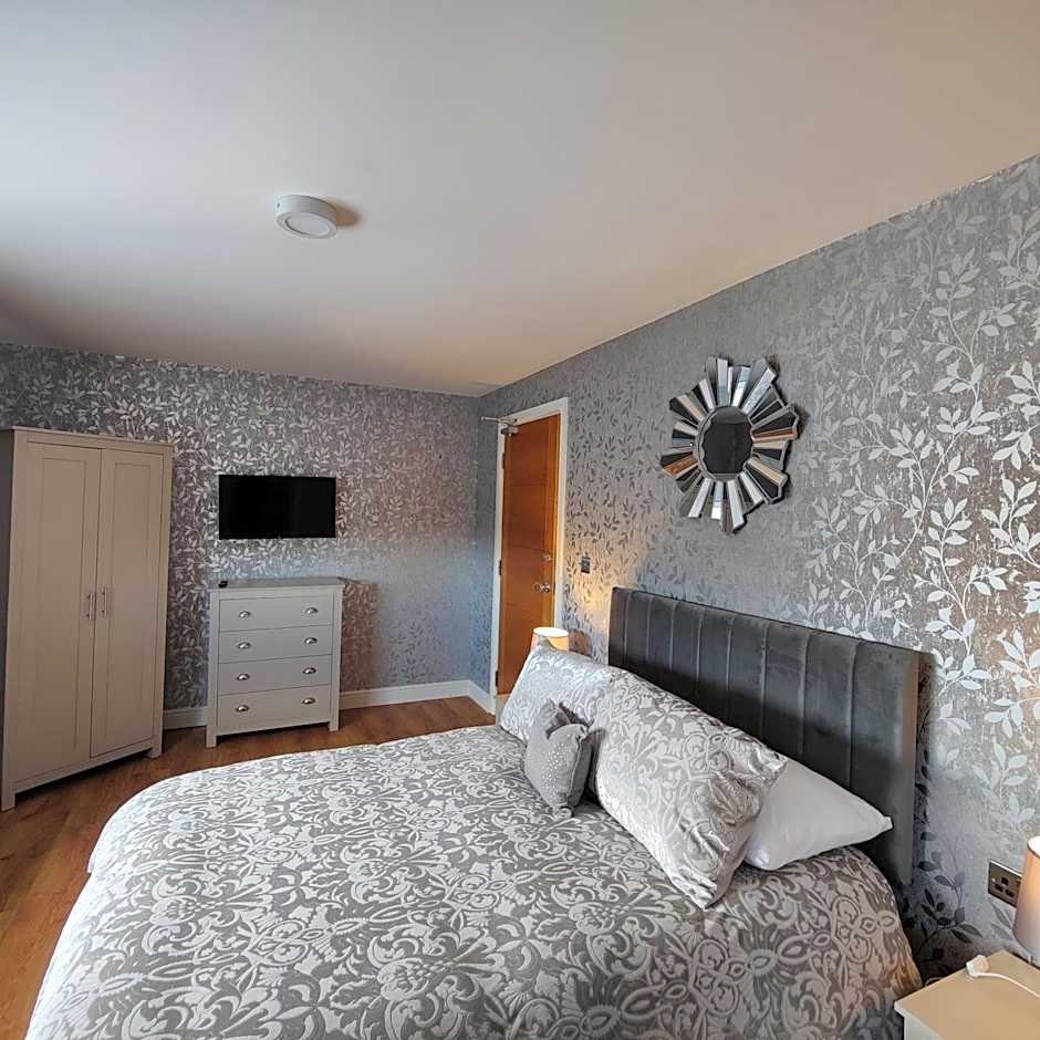 Liverpool Stays - Kempston Court