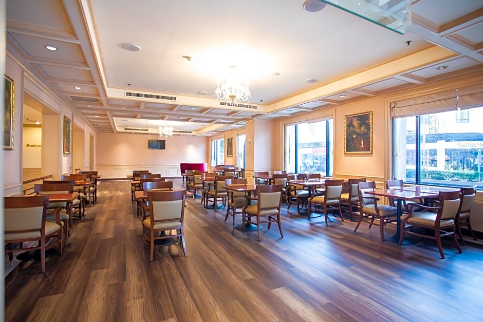 Ramada by Wyndham D MA Bangkok