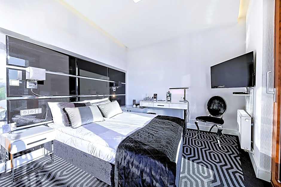 Bayjonn Boutique Hotel