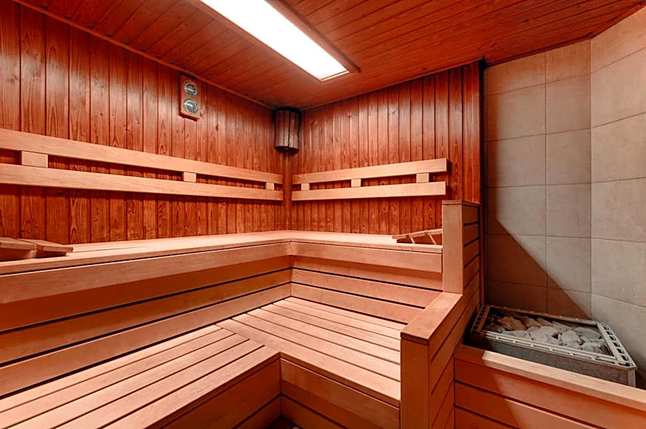 Aranyhomok Hotel Business & Relax
