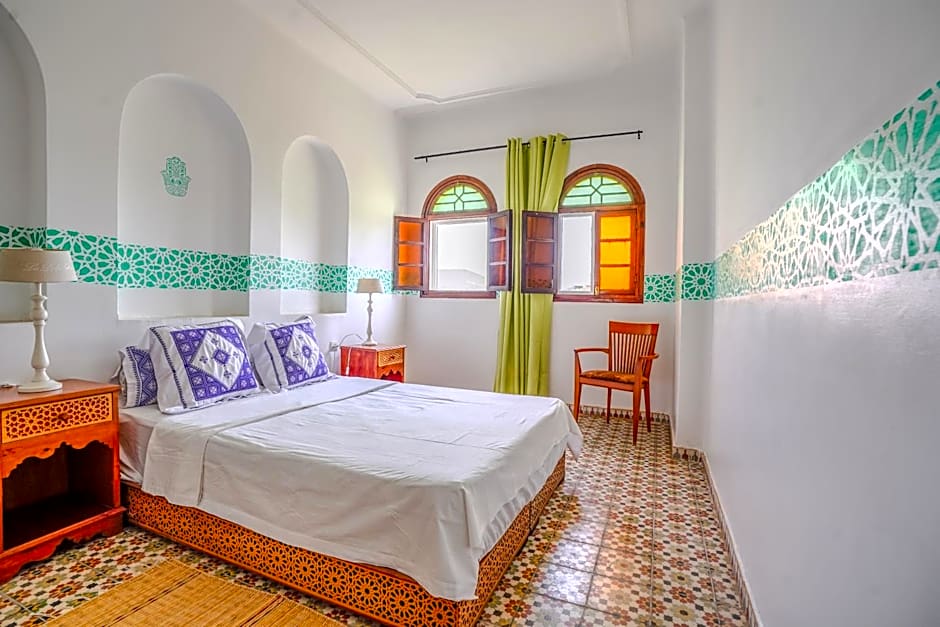 Riad Salt River