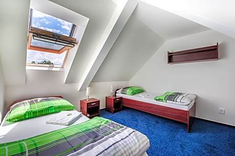 Twin Room with Shared Bathroom