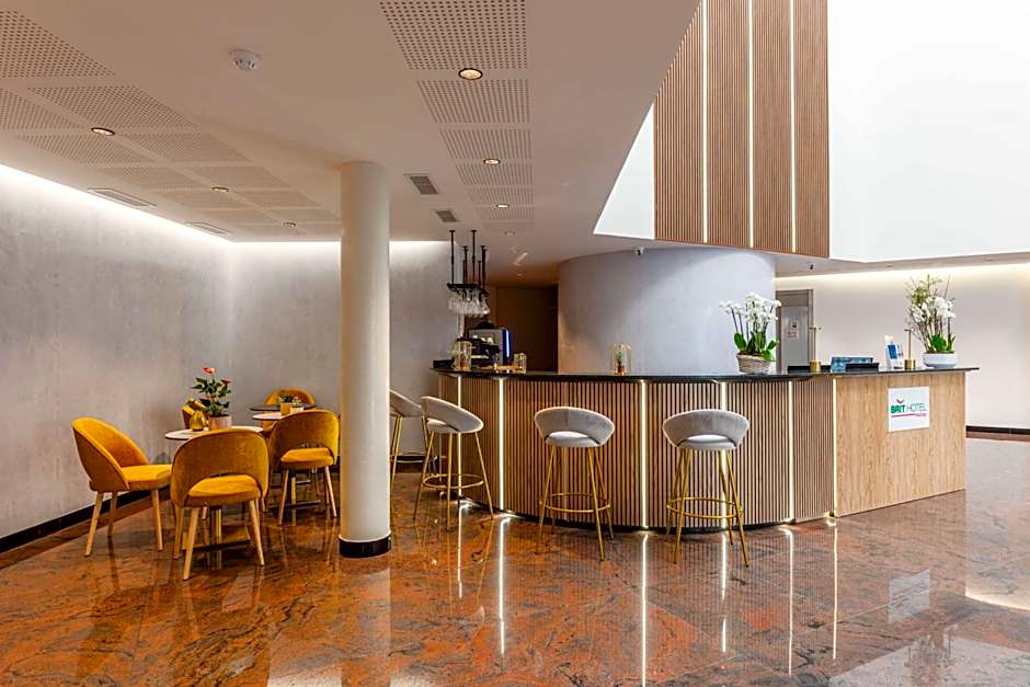 Brit Hotel Privilège Paris Rosny-sous-Bois