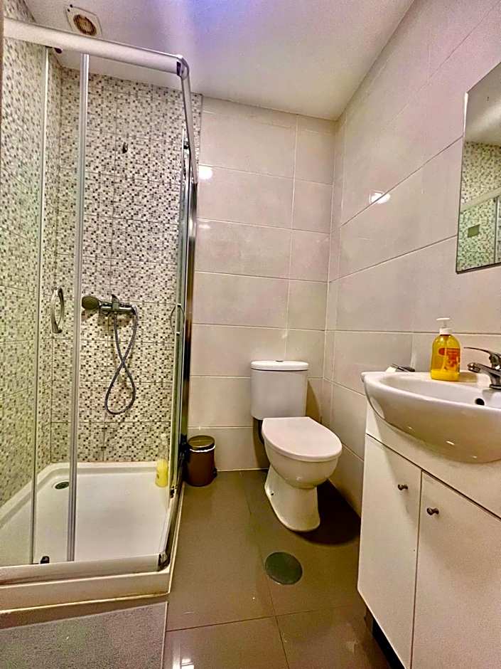 SwissPorto Guest House