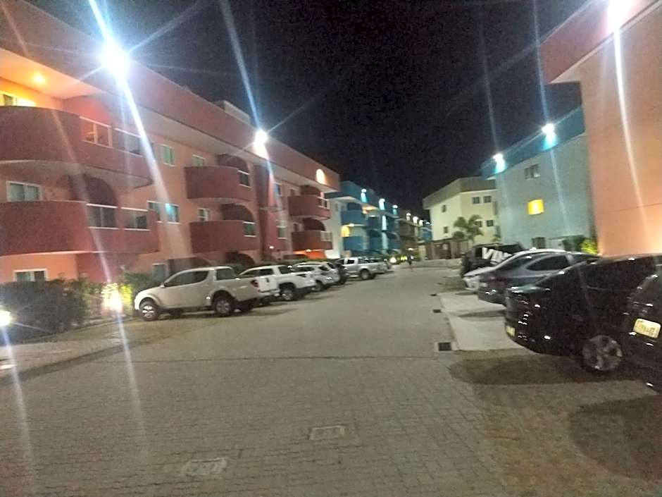 Apartamento no Golden Lake - pé na areia, agua de côco e cervejinha