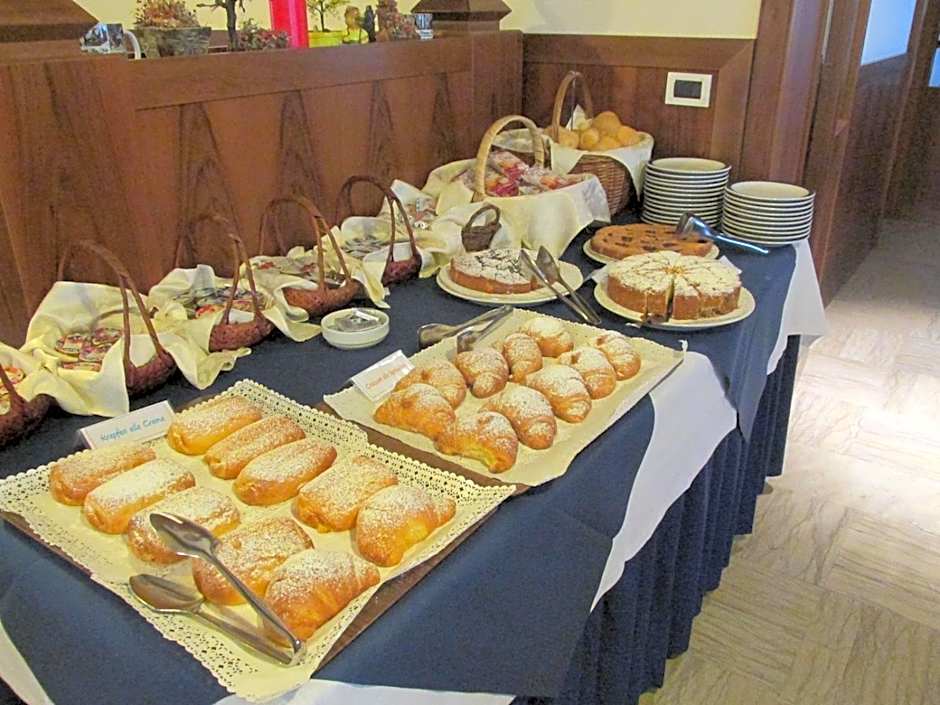 Hotel Garnì Miramonti