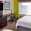 Holiday Inn Express & Suites - Mall of America - MSP Airport