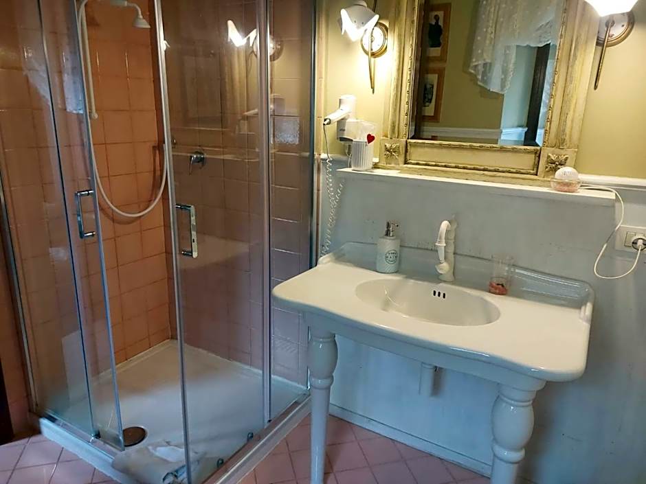 Una Franca Camere Di Charme