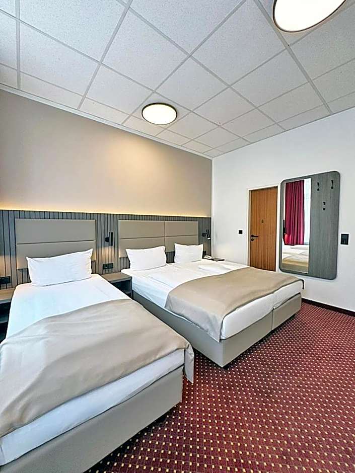 Hotel Lumen am Hauptbahnhof