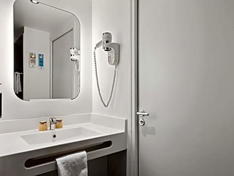 Adjacent Double Rooms