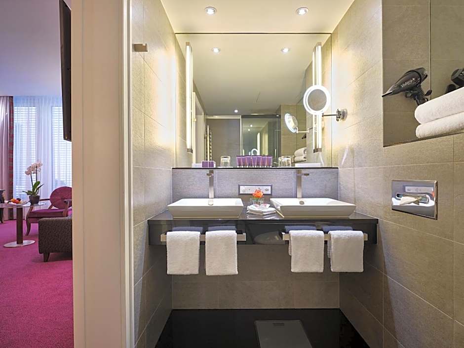 Hotel Schweizerhof Zurich