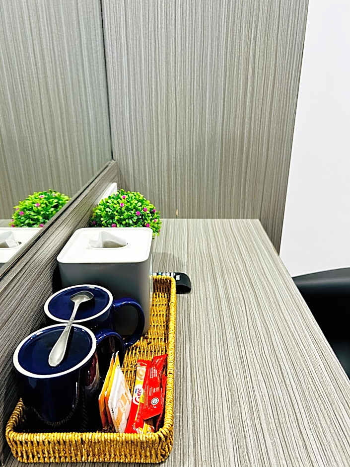 Lestari Inn Boutique Residence - Private Parking