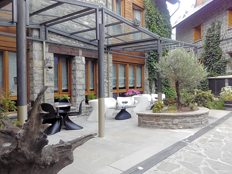 El Privilegio de Tena