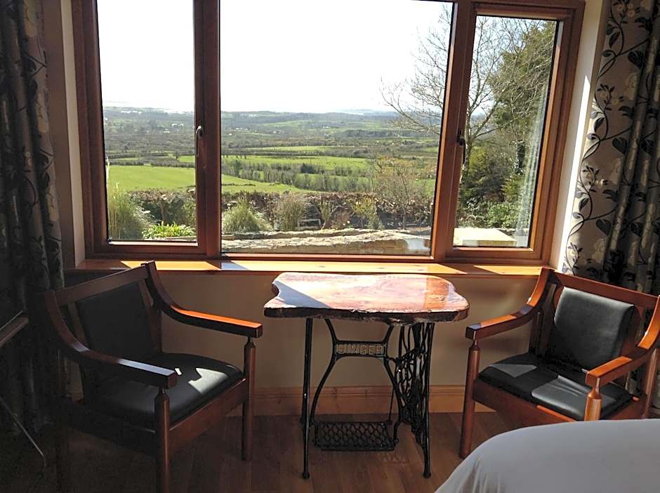 Benbulben Farmhouse B&B