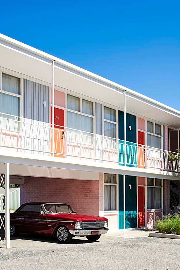 Astor Hotel Motel