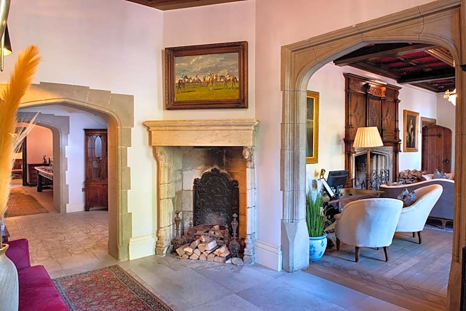 The Manor Country House Hotel