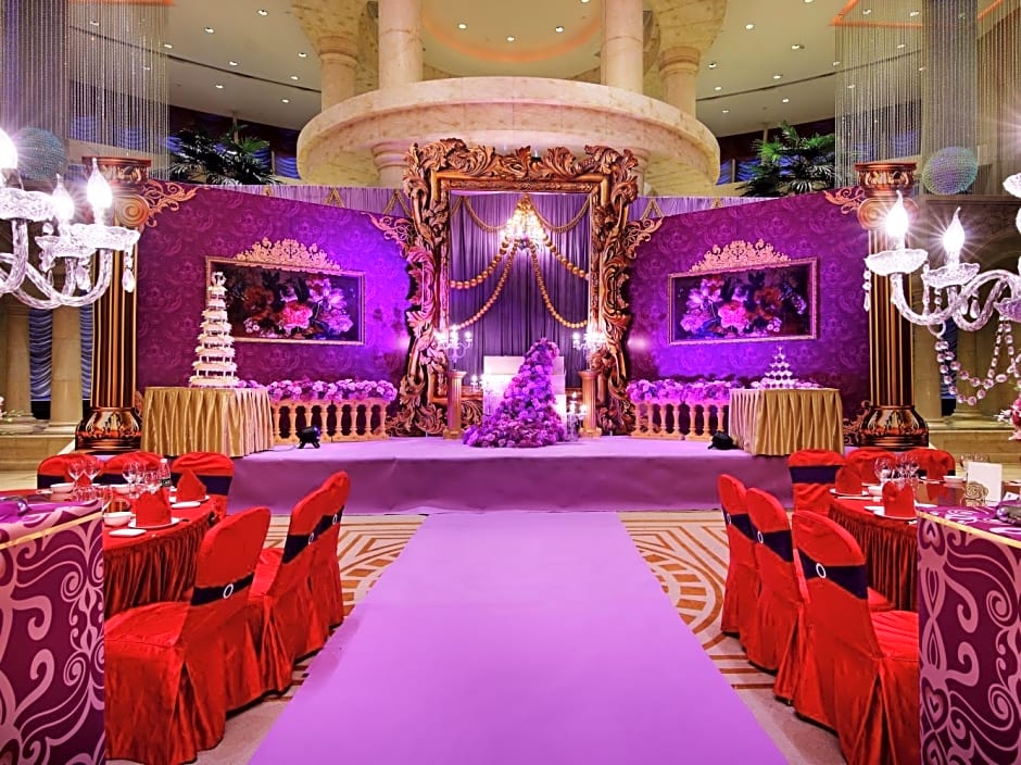 Royal Mediterranean Hotel