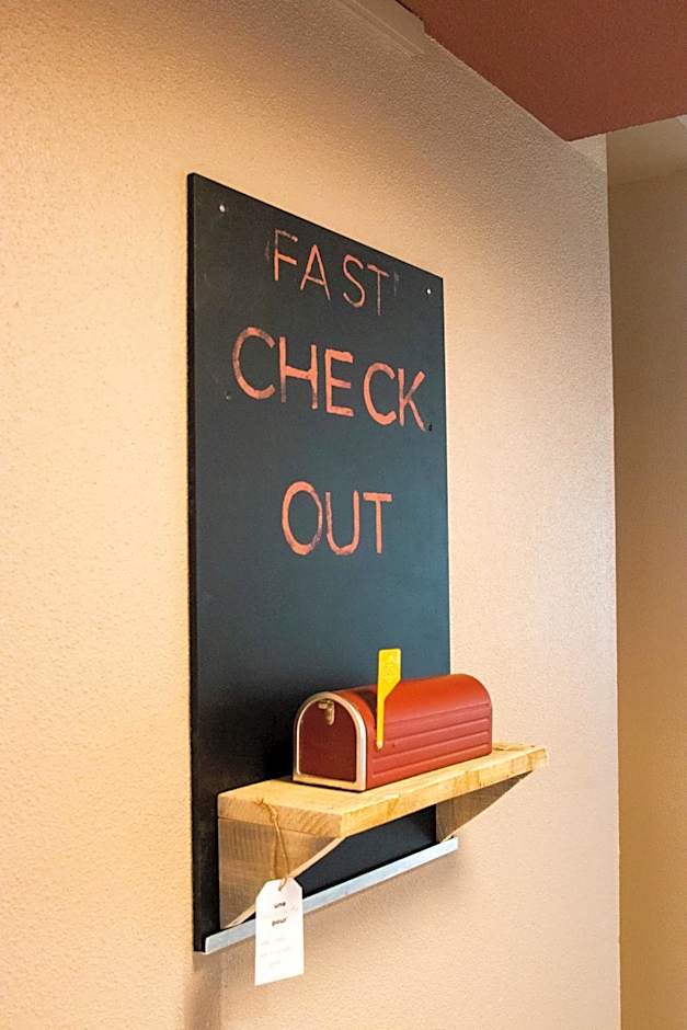 greet Hotel Castres Saix