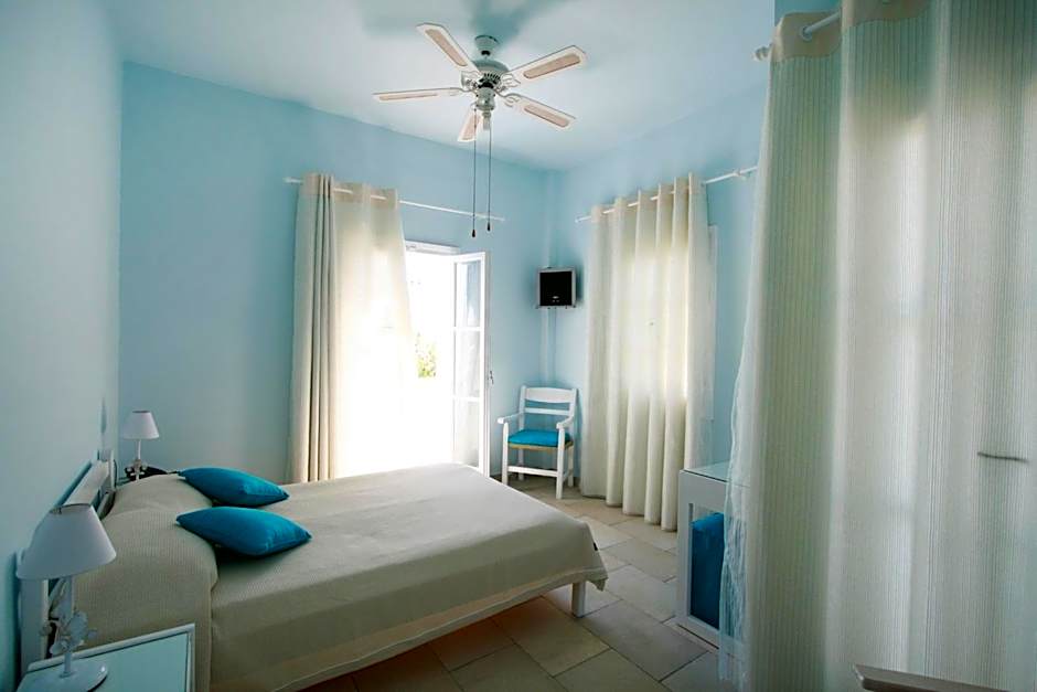 SPIROS & HIROKO Hotel - ADULTS ONLY