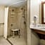Country Inn & Suites by Radisson, St. Petersburg - Clearwater, FL
