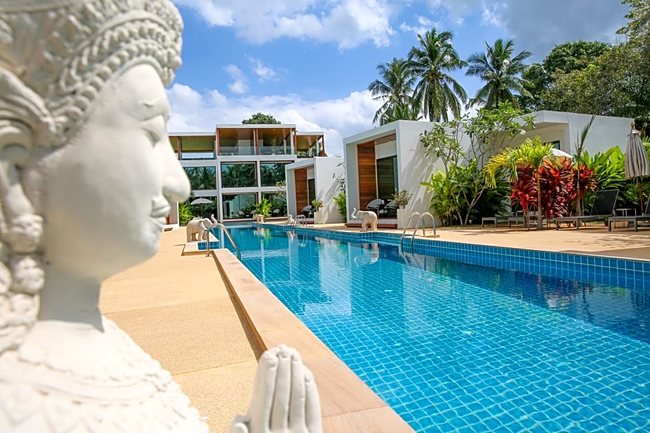 Zee Luxury Boutique Hotel