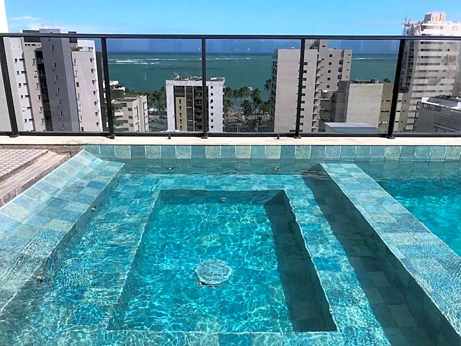 TIME - 718 · TIME - Luxo e sofisticação na praia de Ponta Verde