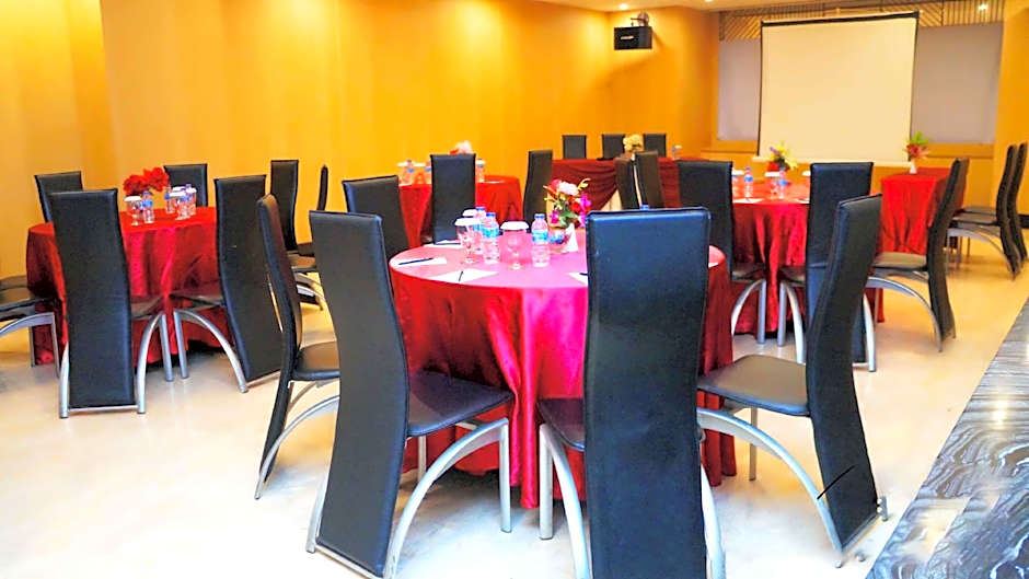 Orchardz Hotel Gajah Mada