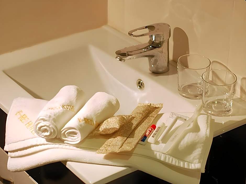 E-Red Hotel Bandar Perda