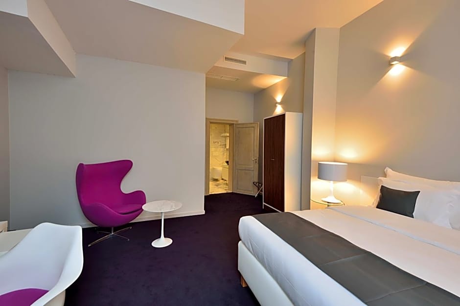 Hotel Retro