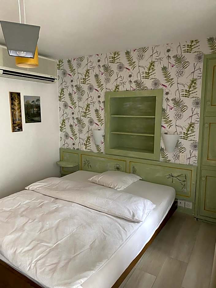 Zdjęcie 1 z 5 — Single Room