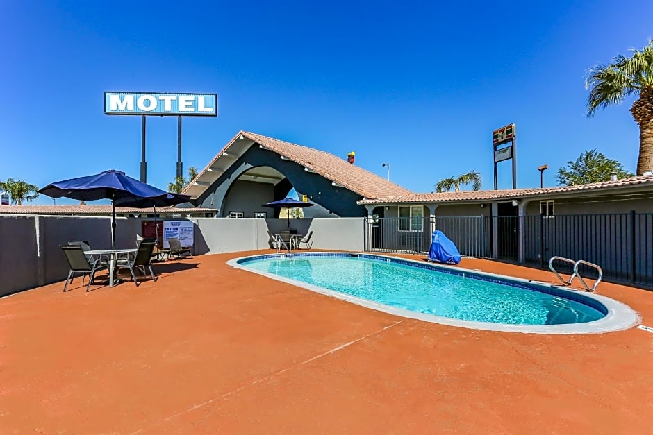 Americas Best Value Inn and Suites El Centro