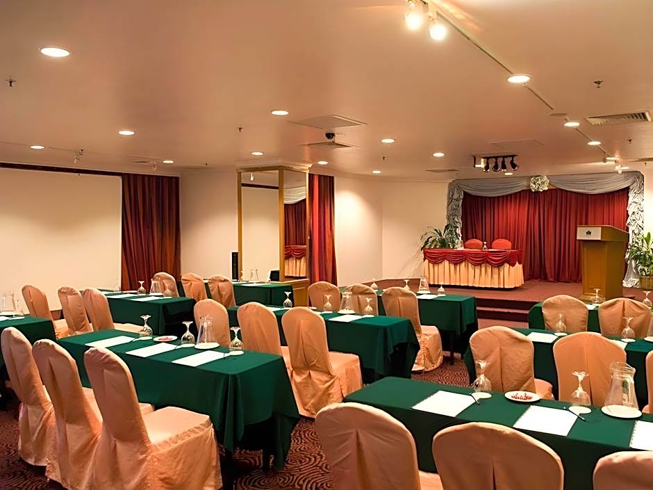 Harbour View Hotel