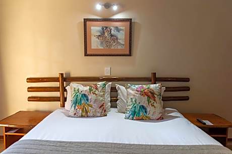 King Room with Garden View