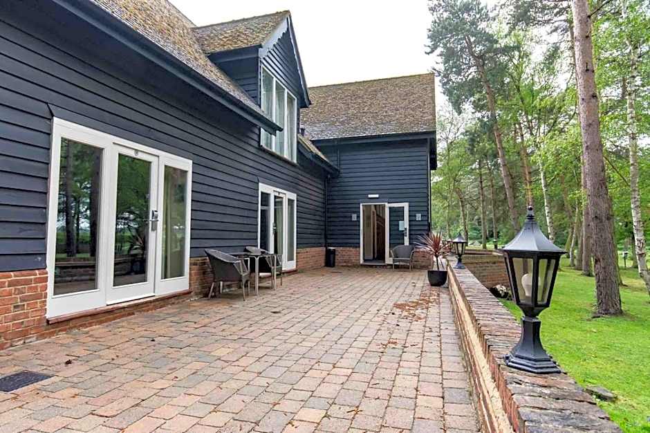 Great Hallingbury Manor