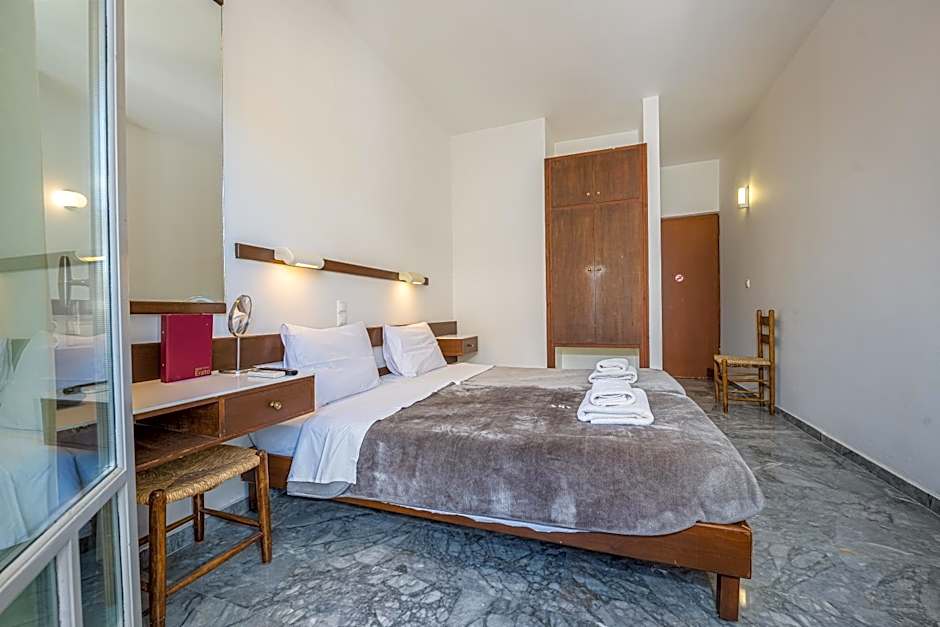 Erato Hotel