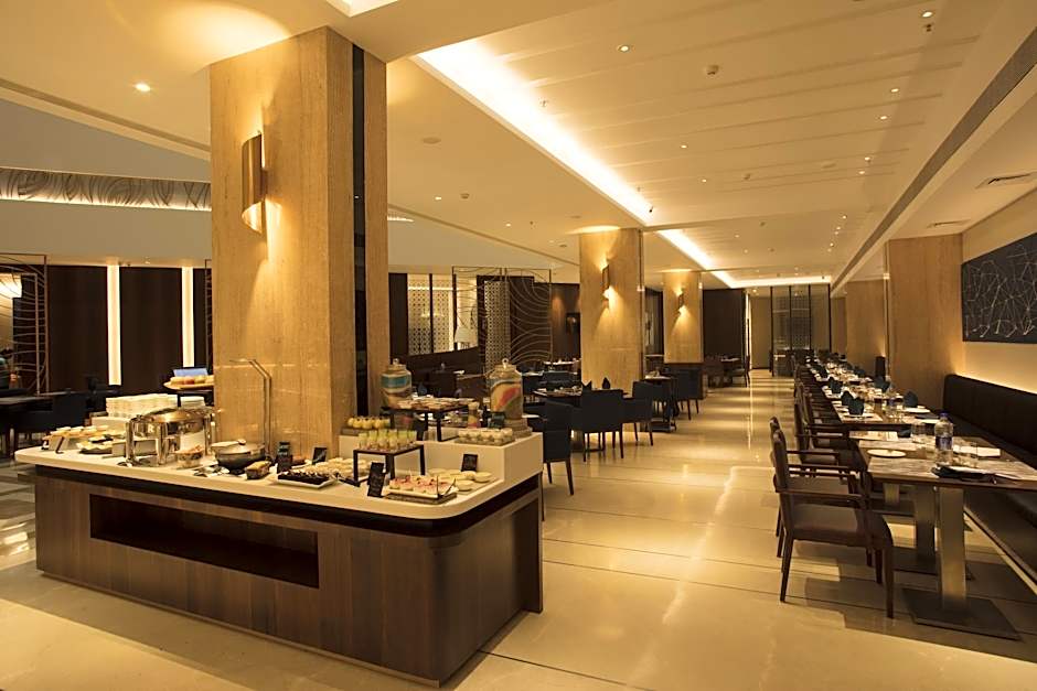 WOW Crest, Indore - IHCL SeleQtions