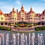 Disneyland® Hotel