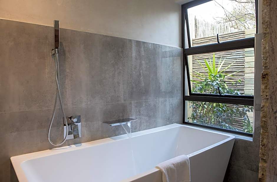 African Rock Hotel & Spa, a "Boutique Lifestyle Resort"