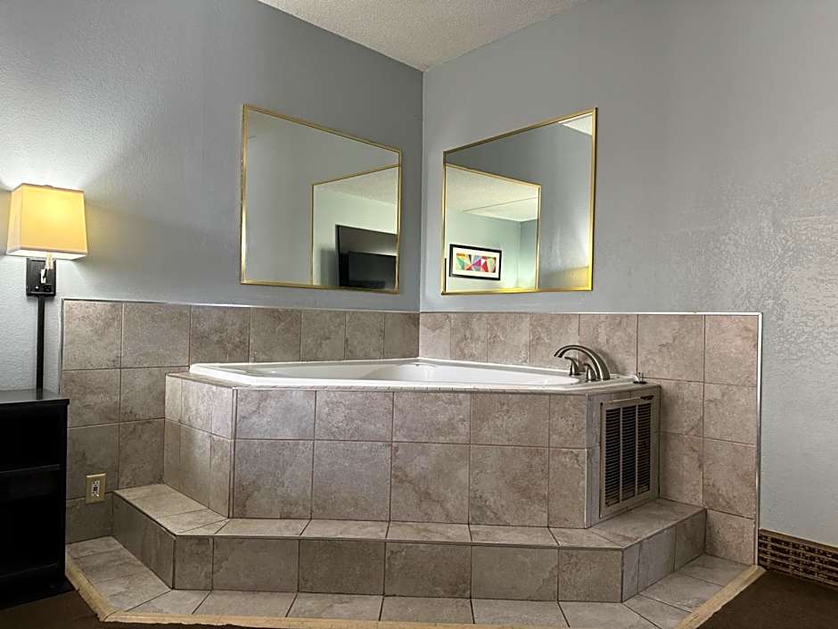 Baymont by Wyndham Louisville Airport South