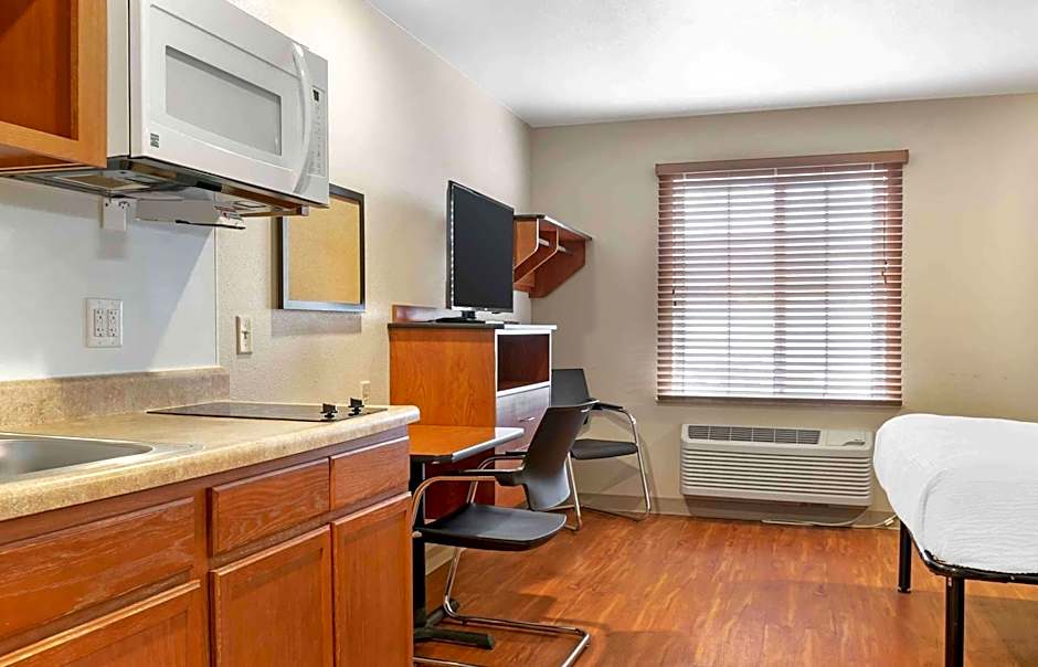 Extended Stay America Select Suites - Grand Rapids - Wyoming