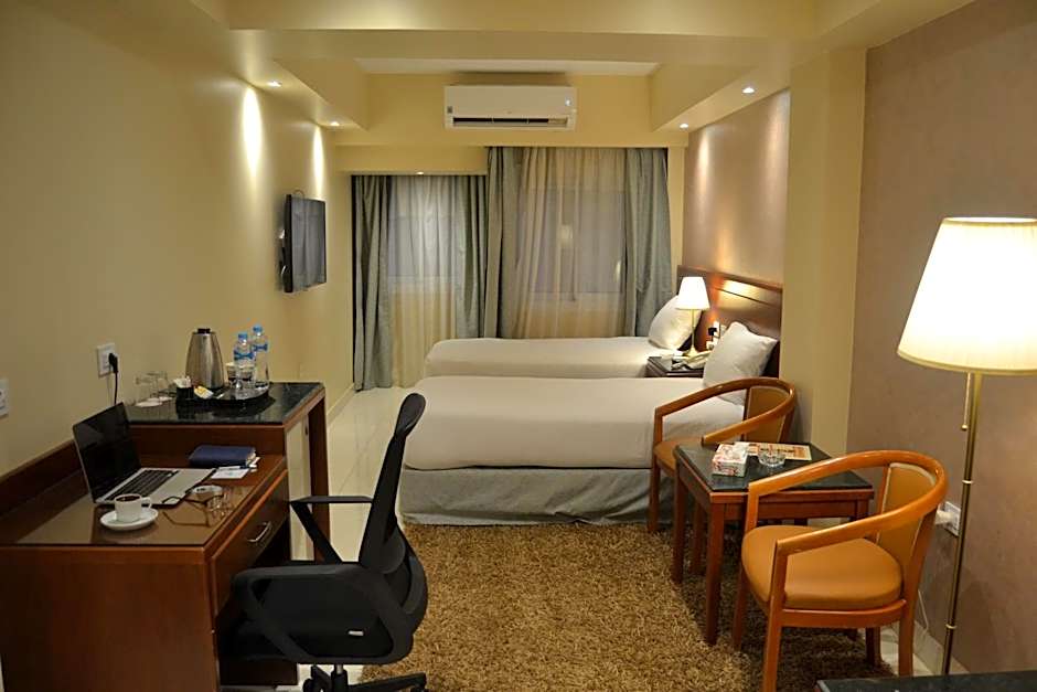 Omar El Khayam Al Minya Hotel