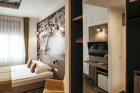 Double or Twin Room with View