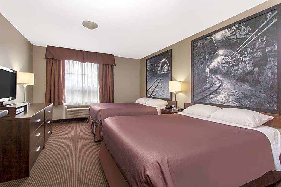 Super 8 by Wyndham Red Lake ON