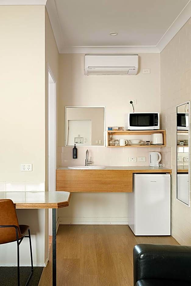 Catalina Motel Lake Macquarie