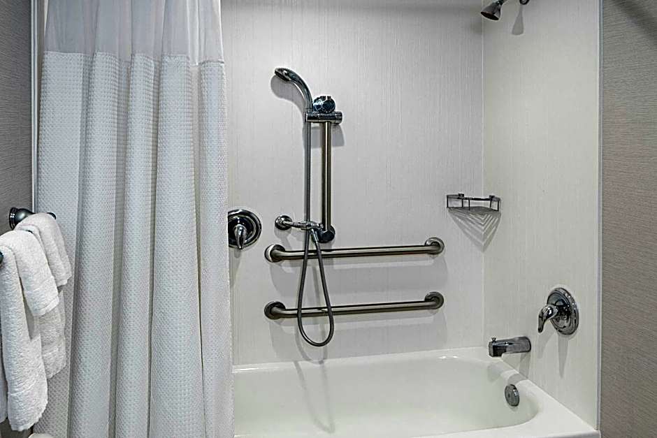 Courtyard by Marriott Springfield Downtown