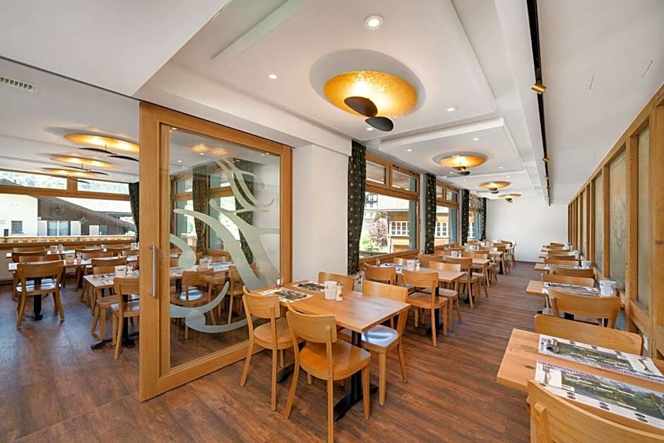 Jungfrau Lodge, Annex Crystal