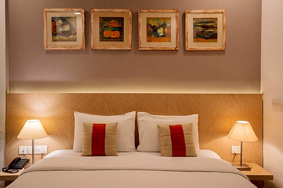 Ahuja Residency Parklane
